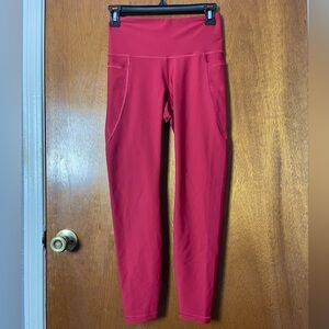 Old Navy Activewear Red Leggings (sz M)